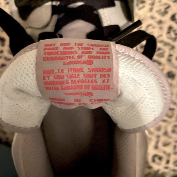 Men’s size 12 Nike Air Jordan’s - Picture 4 of 4